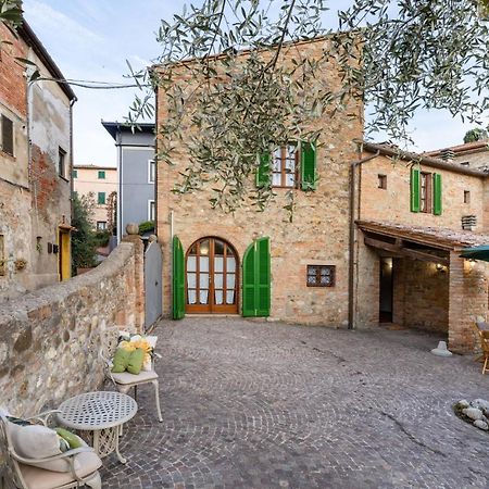 Lajatico Rentals - Casa Di Alice Nel Borgo Exterior foto
