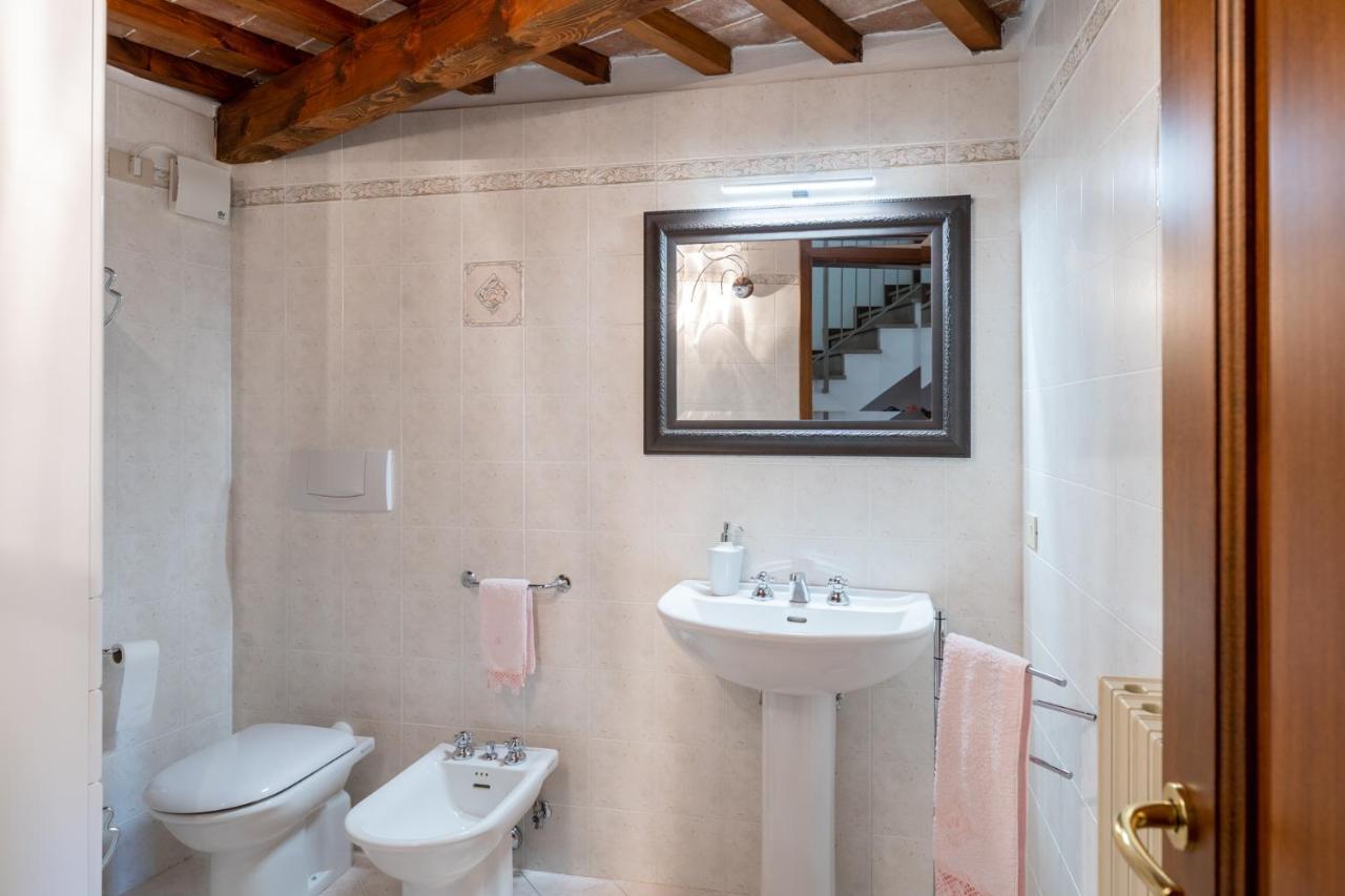 Lajatico Rentals - Casa Di Alice Nel Borgo Exterior foto