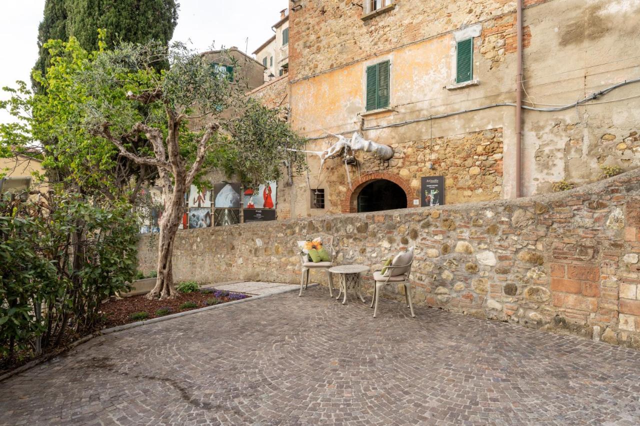 Lajatico Rentals - Casa Di Alice Nel Borgo Exterior foto