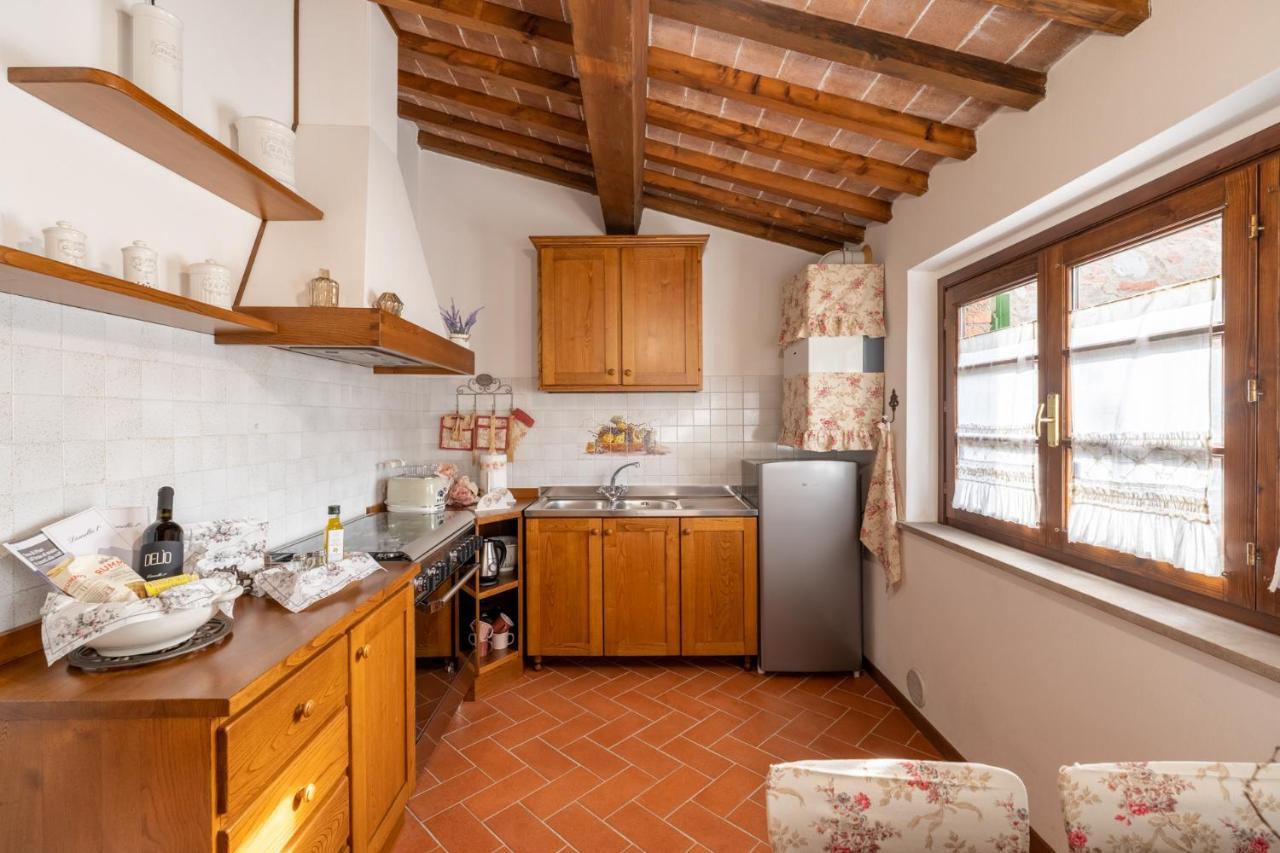 Lajatico Rentals - Casa Di Alice Nel Borgo Exterior foto